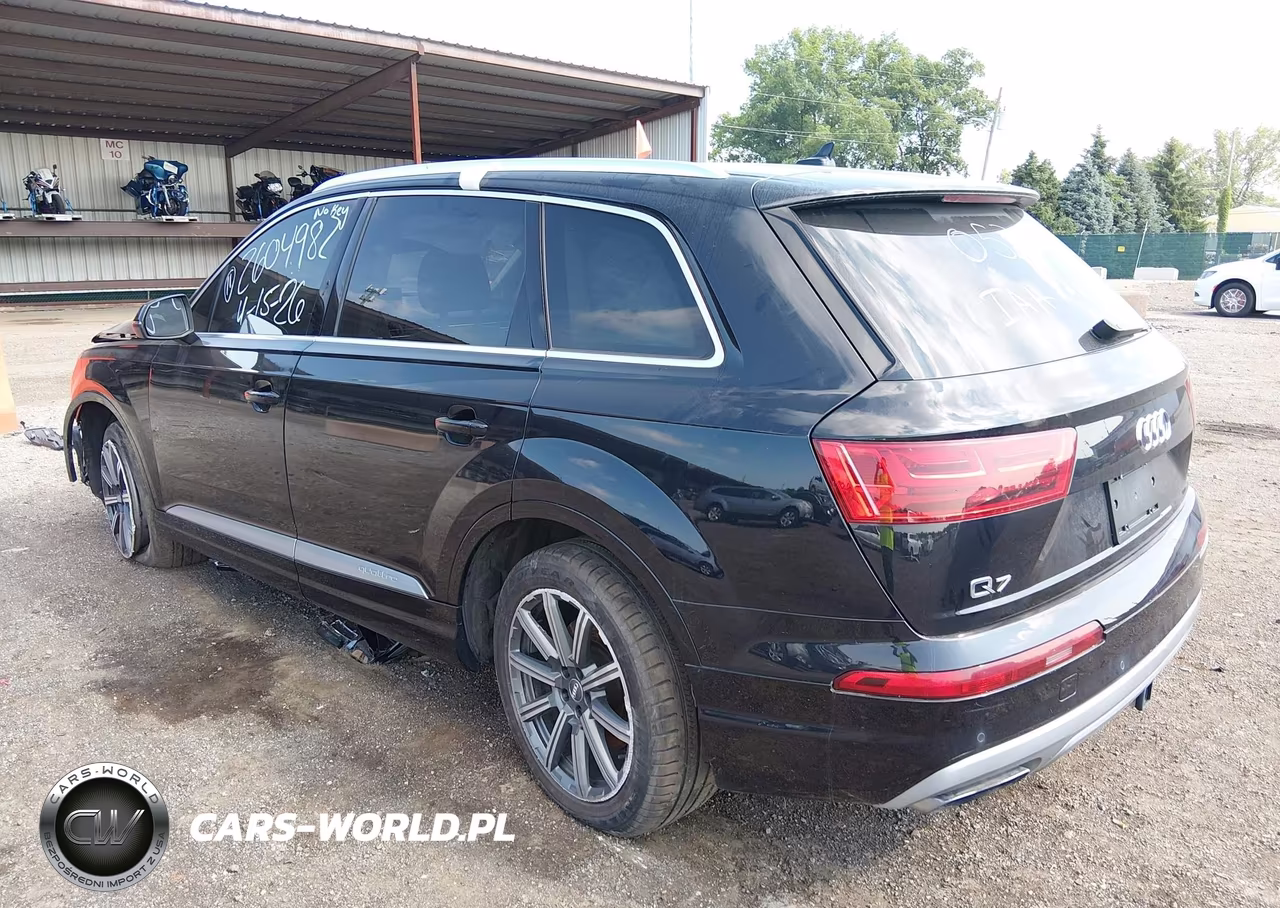 2017 Audi Q7 3.0T Premium VIN:WA1VAAF71HD052832 - 3