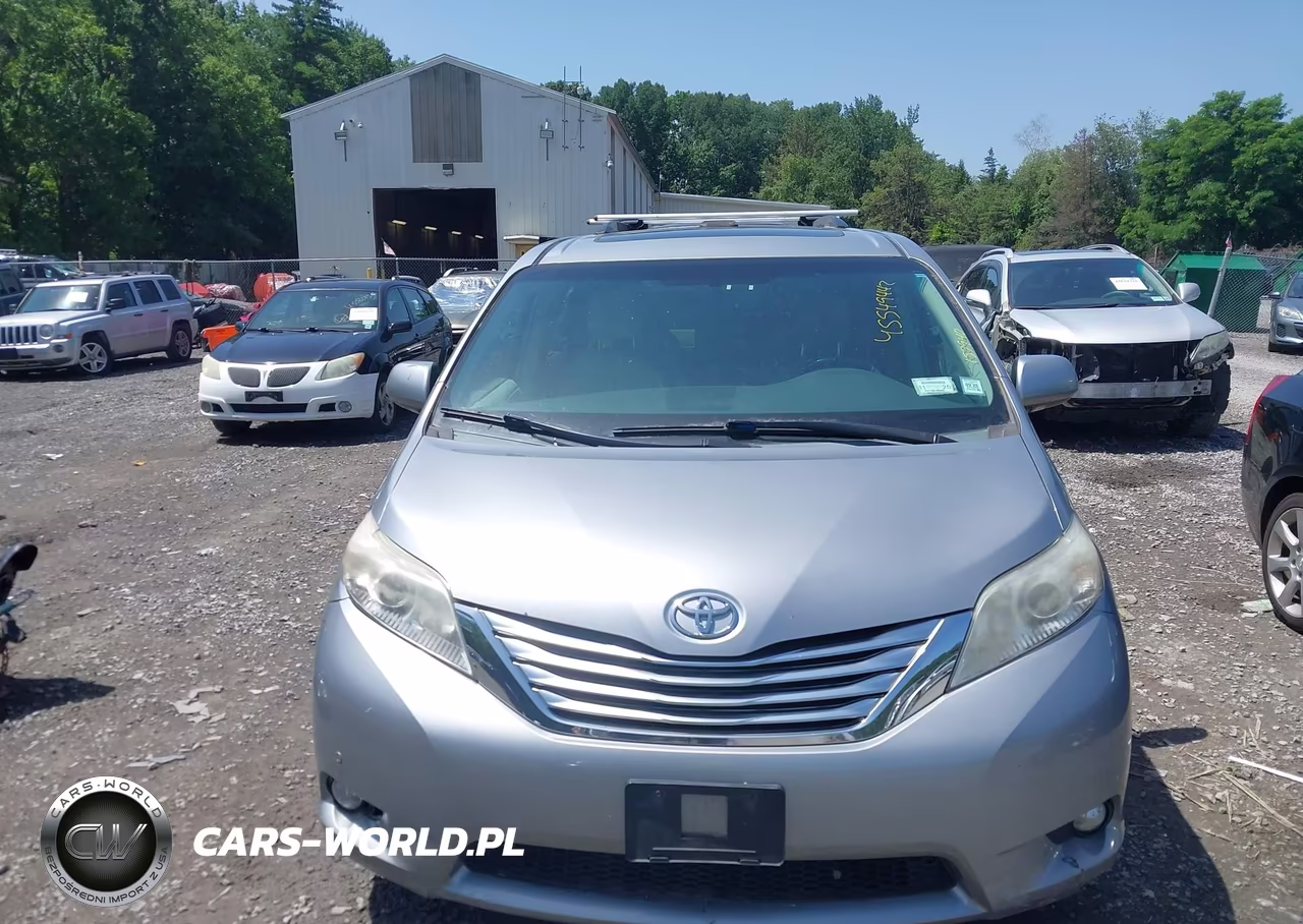 2012 Toyota Sienna Limited 7 Passenger VIN:5TDDK3DC5CS046068 - 6