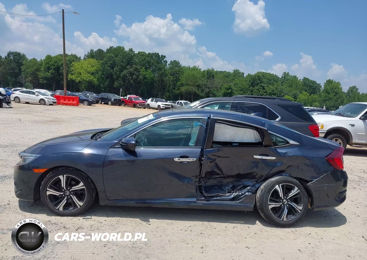 2017 Honda Civic Touring VIN:2HGFC1F95HH653820 - 14