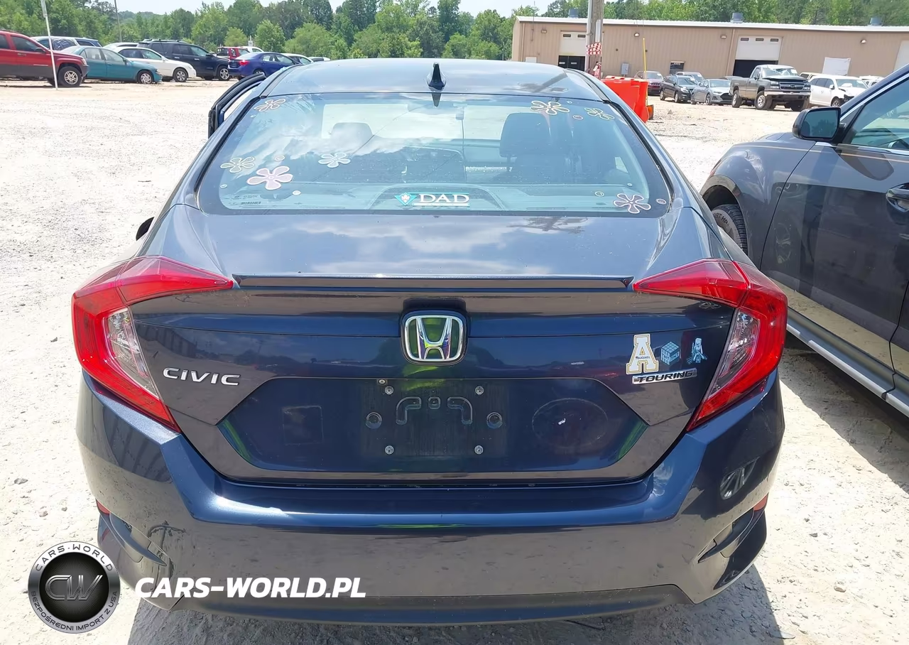 2017 Honda Civic Touring VIN:2HGFC1F95HH653820 - 16