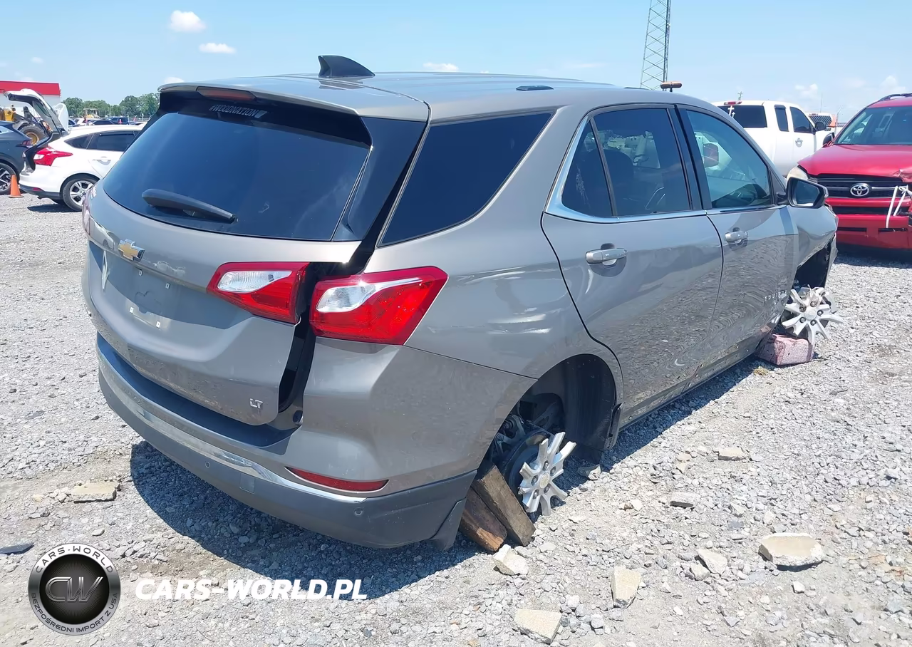 2018 Chevrolet Equinox Lt VIN:3GNAXJEV0JL104378 - 4