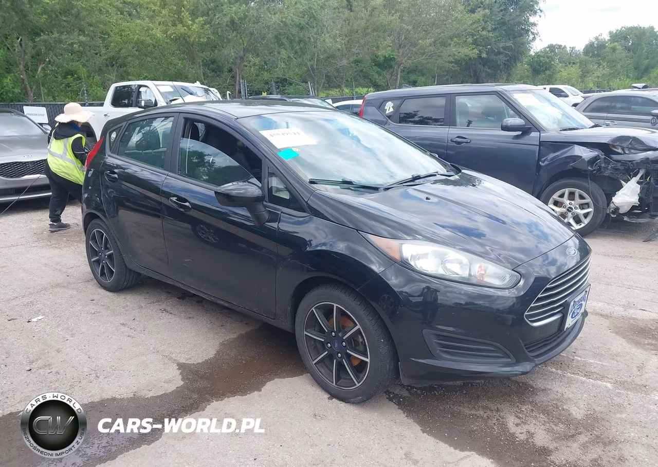 2018 Ford Fiesta Se – zdjęcie 1 z 11