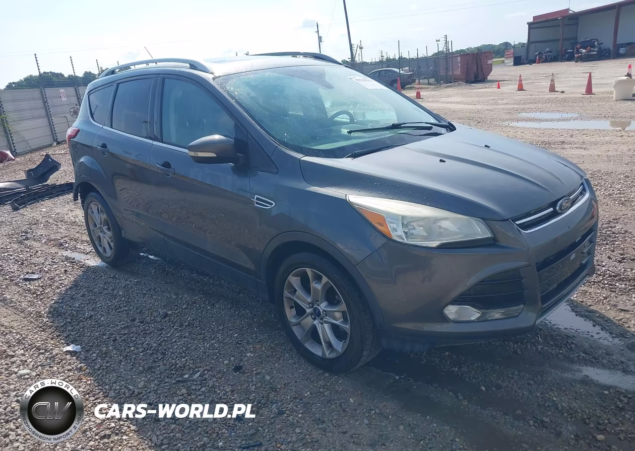 2015 Ford Escape Titanium – zdjęcie 1 z 19