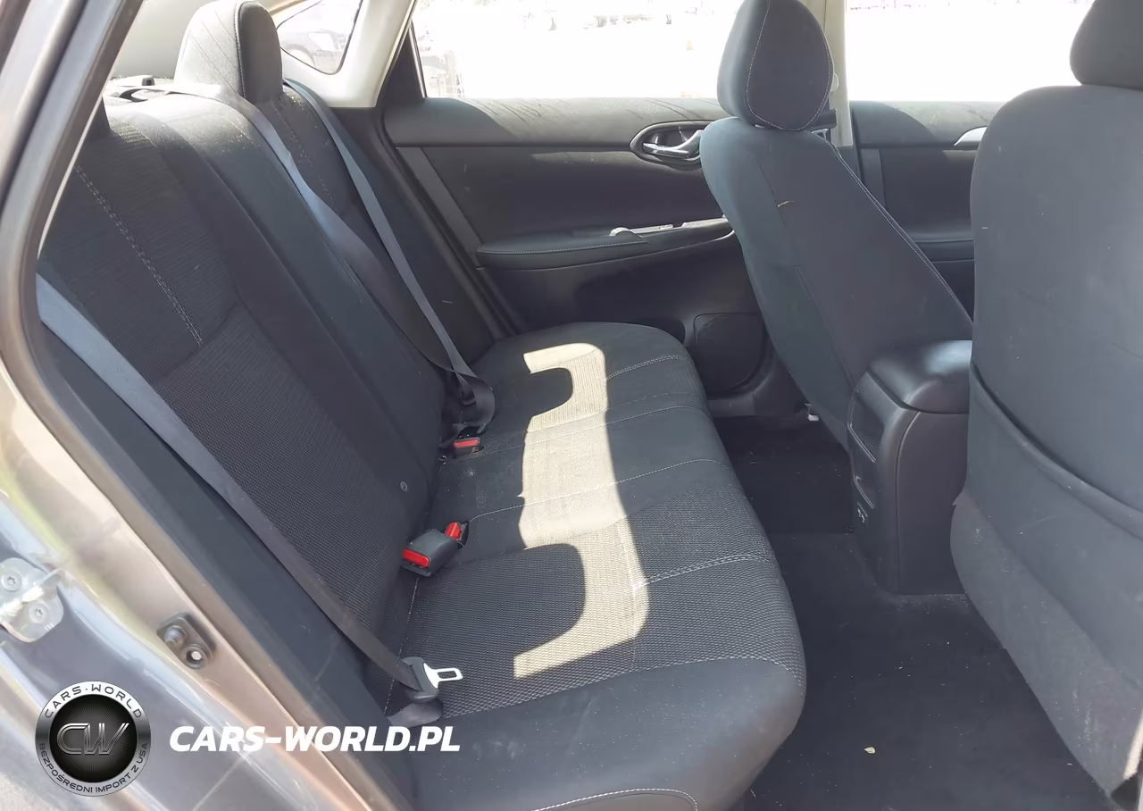 2017 Nissan Sentra S VIN:3N1AB7AP2HY331377 - 8