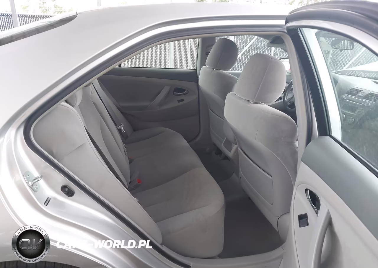 2009 Toyota Camry Le VIN:4T1BE46K79U917089 - 8