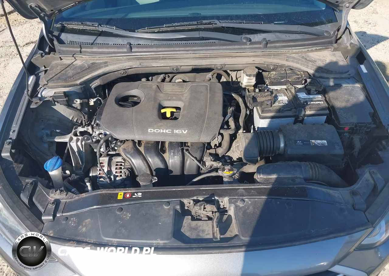 2017 Hyundai Elantra Se VIN:KMHD74LFXHU135717 - 10