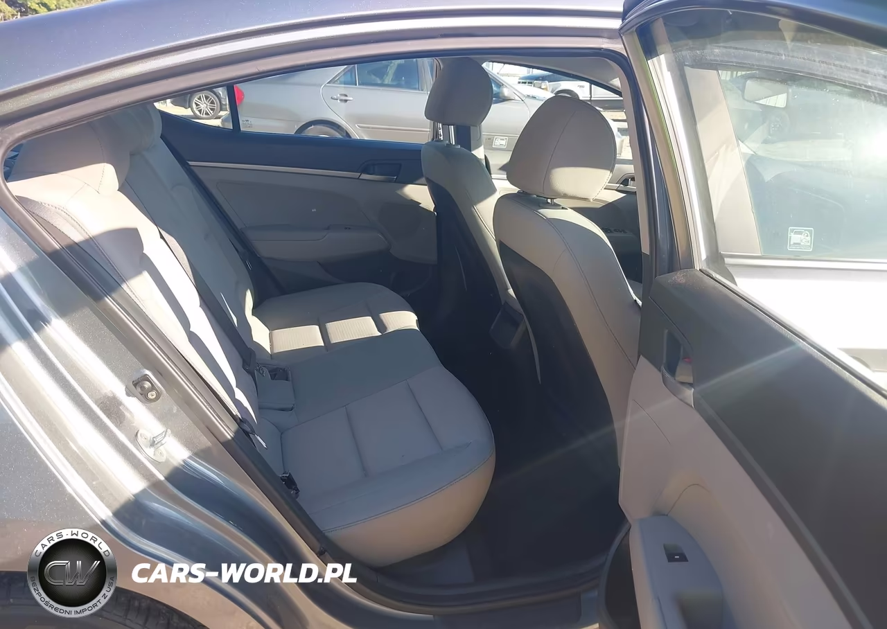 2017 Hyundai Elantra Se VIN:KMHD74LFXHU135717 - 8