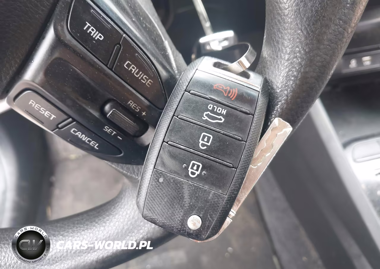 2018 Kia Rio S VIN:3KPA24ABXJE145447 - 11