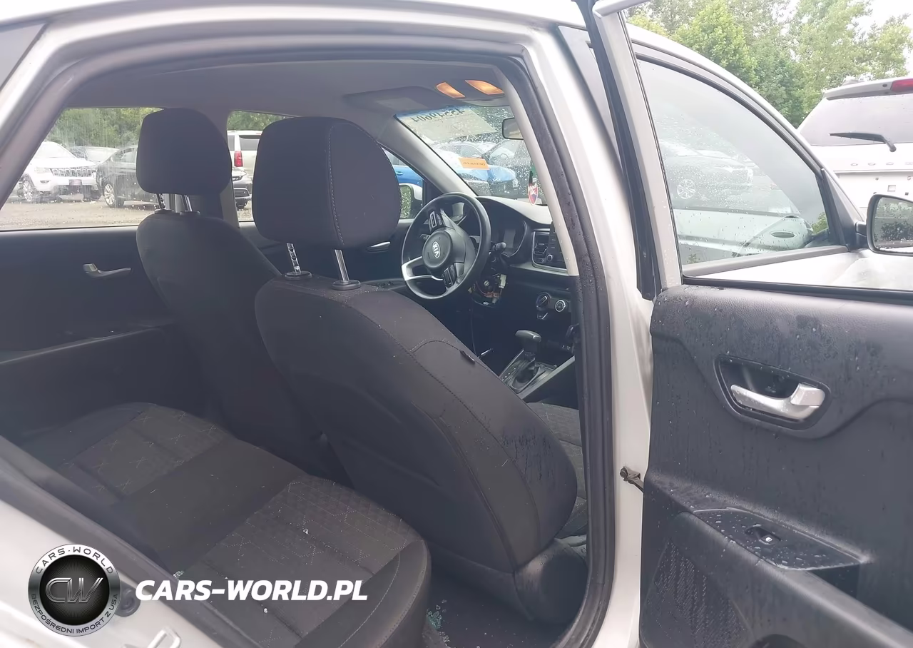 2018 Kia Rio S VIN:3KPA24ABXJE145447 - 8