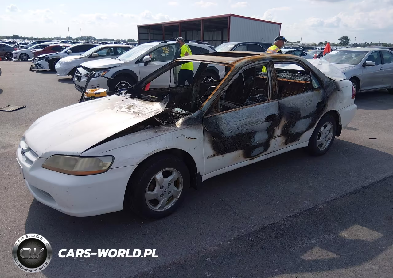 2000 Honda Accord 2.3 Ex VIN:1HGCG565XYA143134 - 2
