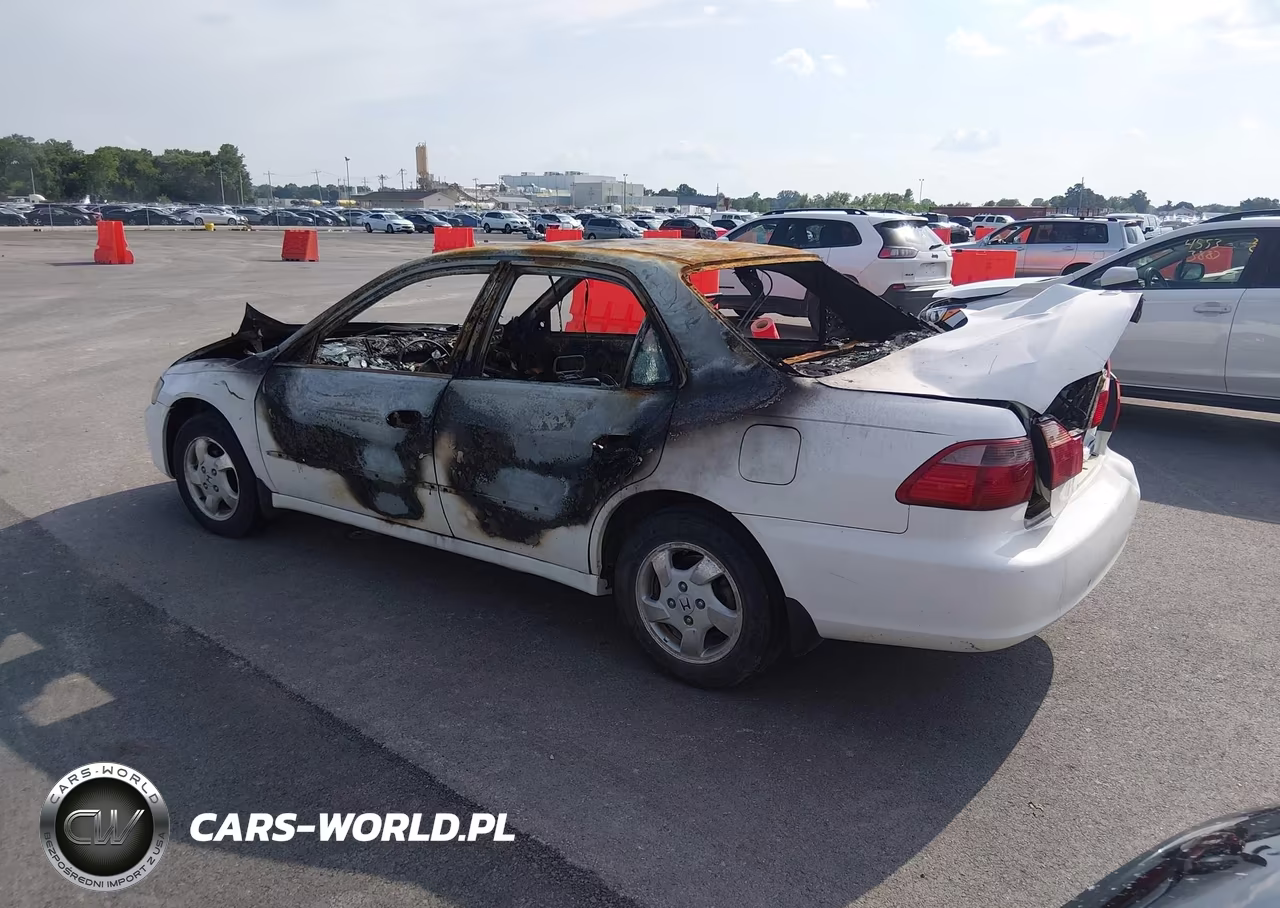 2000 Honda Accord 2.3 Ex VIN:1HGCG565XYA143134 - 3