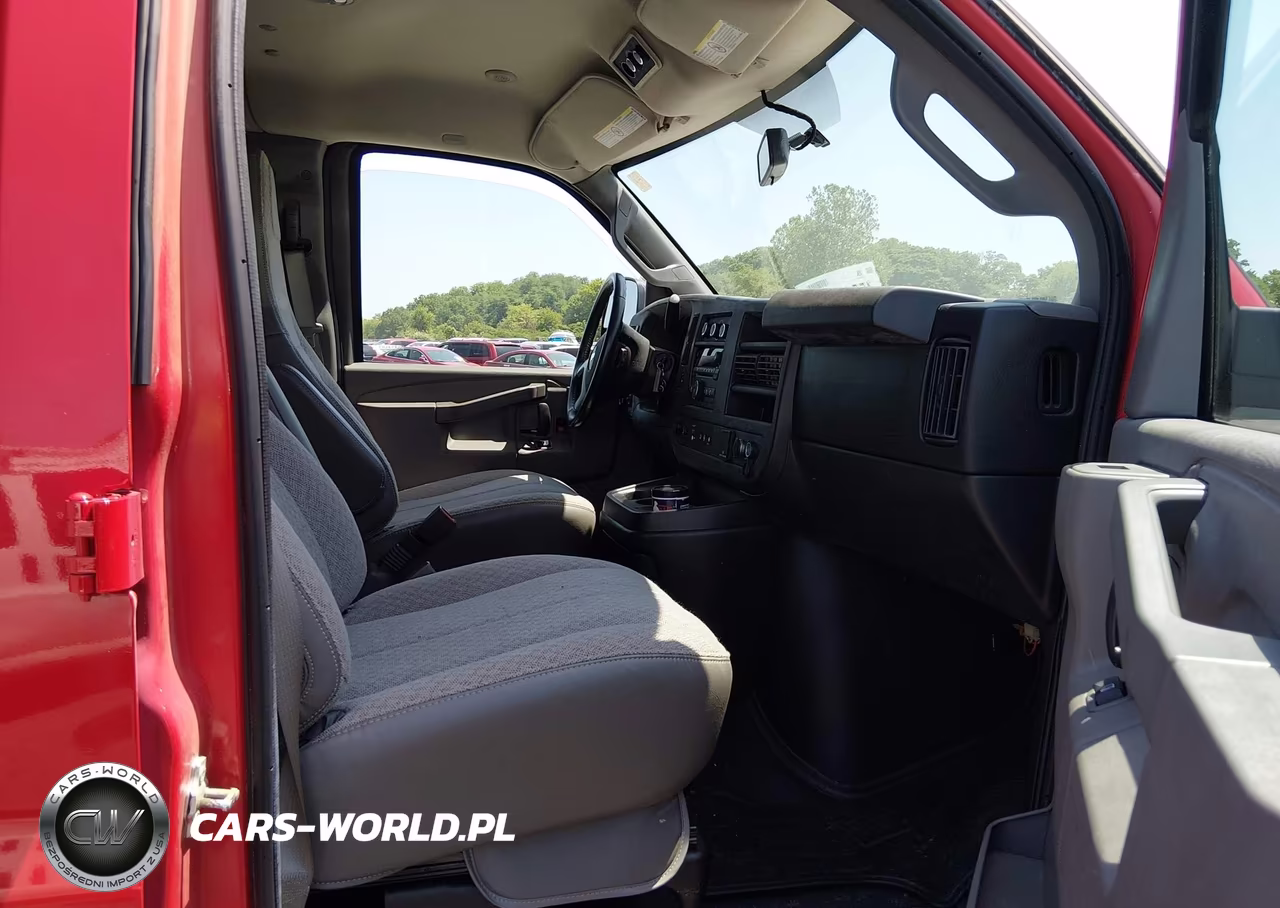 2017 Chevrolet Express 3500 Lt VIN:1GAZGPFG1H1275004 - 5