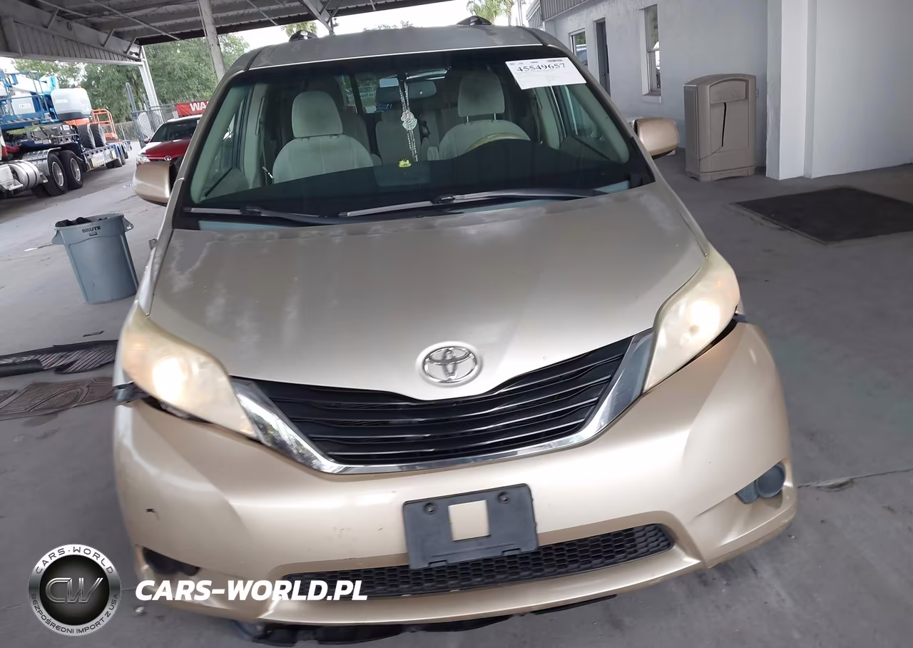 2013 Toyota Sienna Le V6 8 Passenger VIN:5TDKK3DC7DS356747 - 12