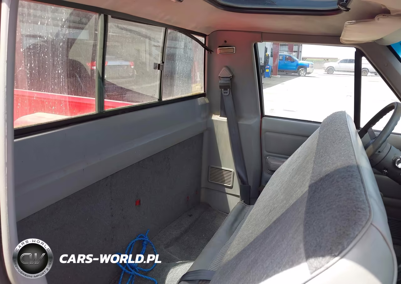 1988 Jeep Comanche Pioneer VIN:1JTML65PXJT085736 - 8