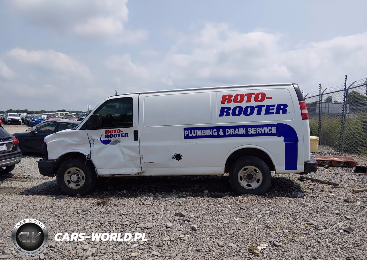 2015 Chevrolet Express 2500 Work Van VIN:1GCWGFCF0F1199272 - 15