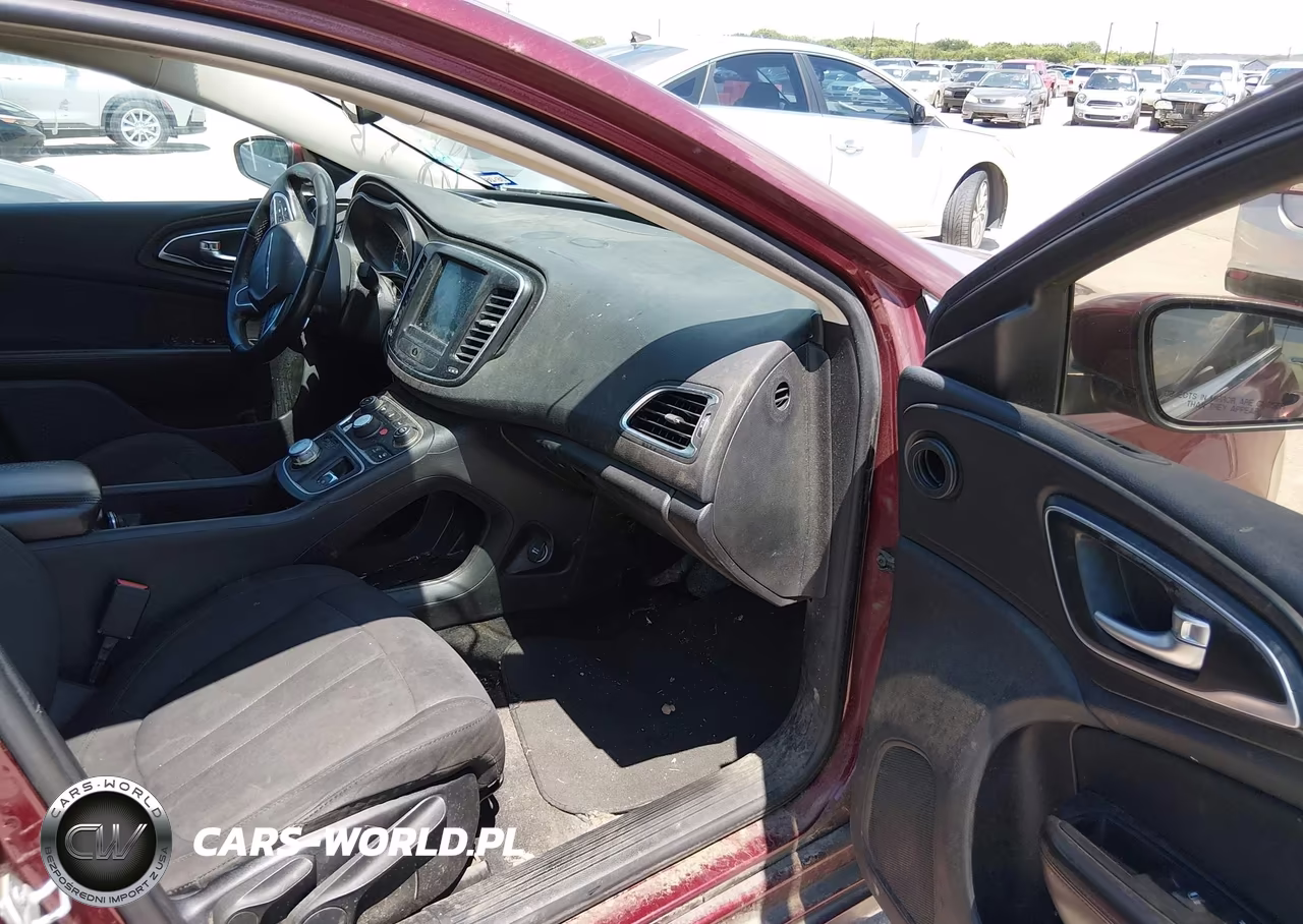 2016 Chrysler 200 Limited VIN:1C3CCCAG9GN155794 - 5
