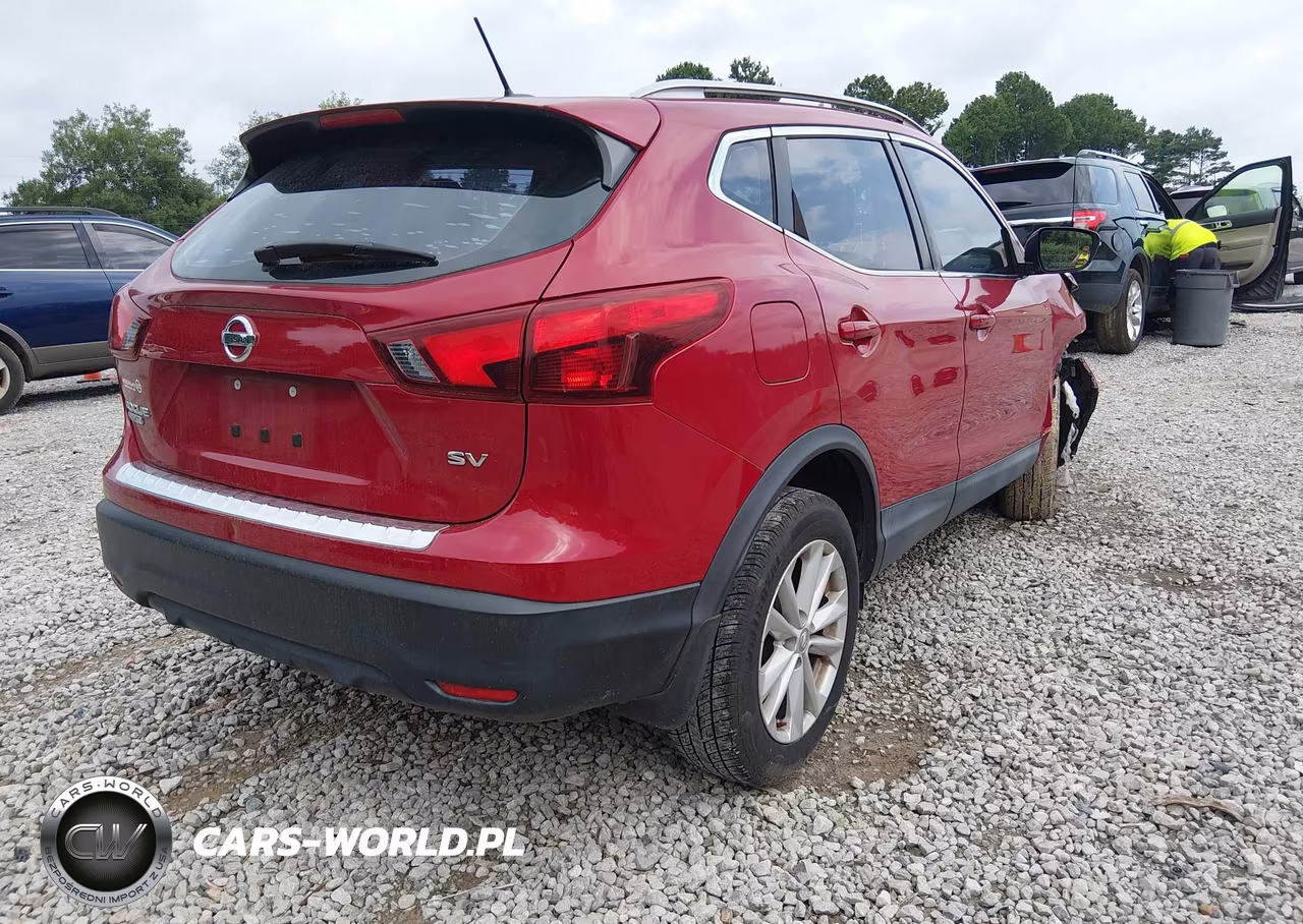 2018 Nissan Rogue Sport Sv VIN:JN1BJ1CPXJW186376 - 4
