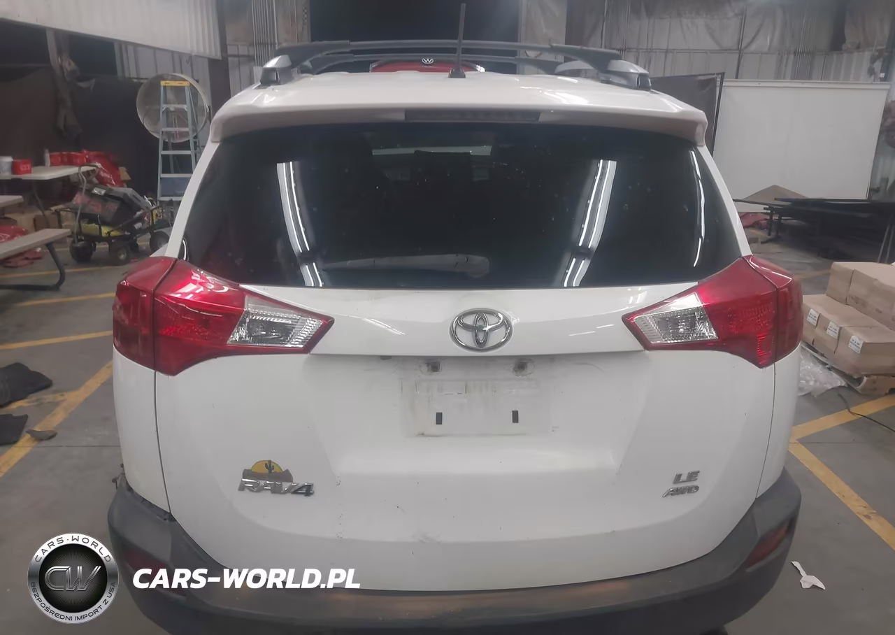 2014 Toyota Rav4 Le VIN:JTMBFREV4ED063747 - 17