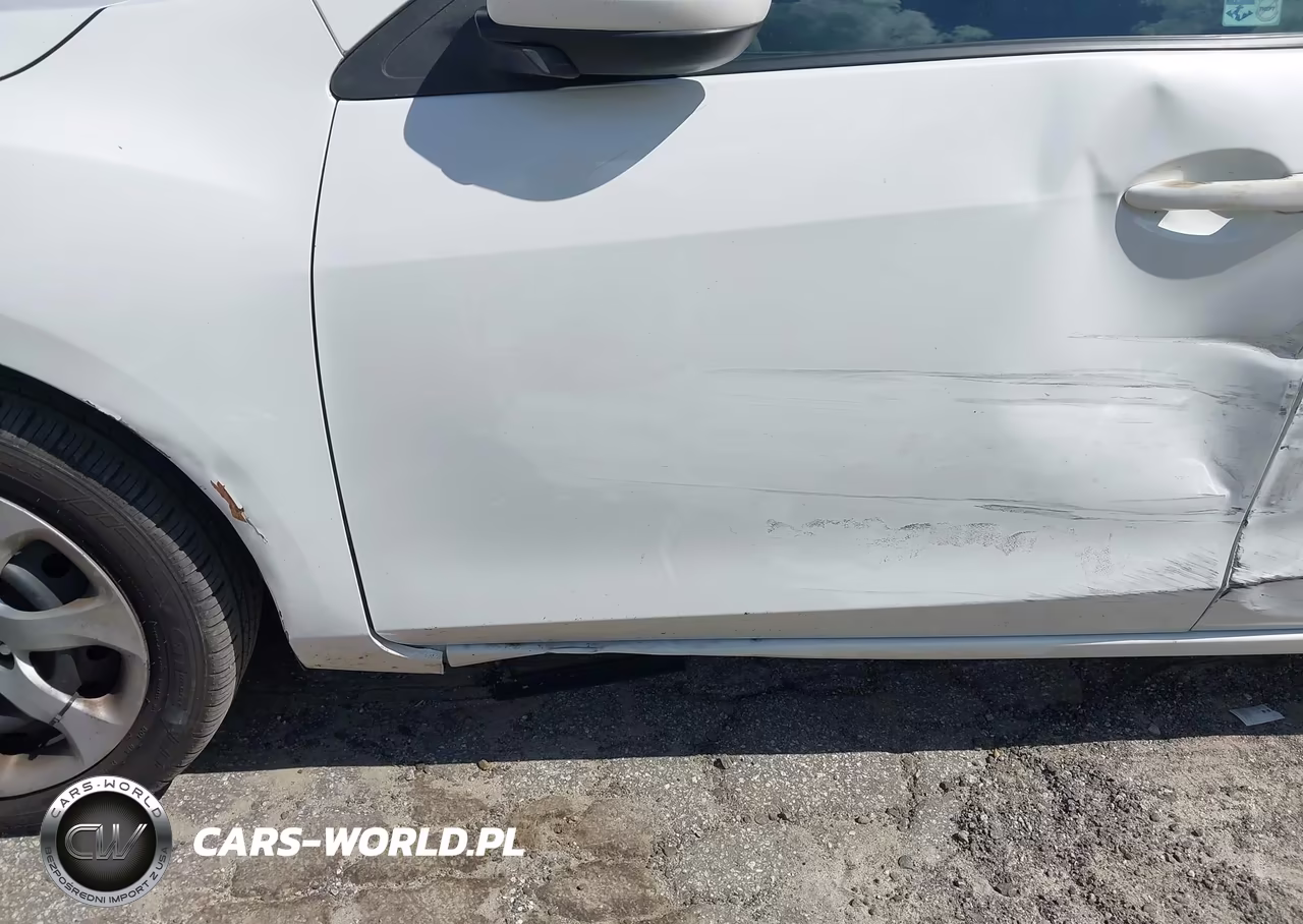 2012 Mazda Mazda3 I Sport VIN:JM1BL1UF6C1665388 - 12