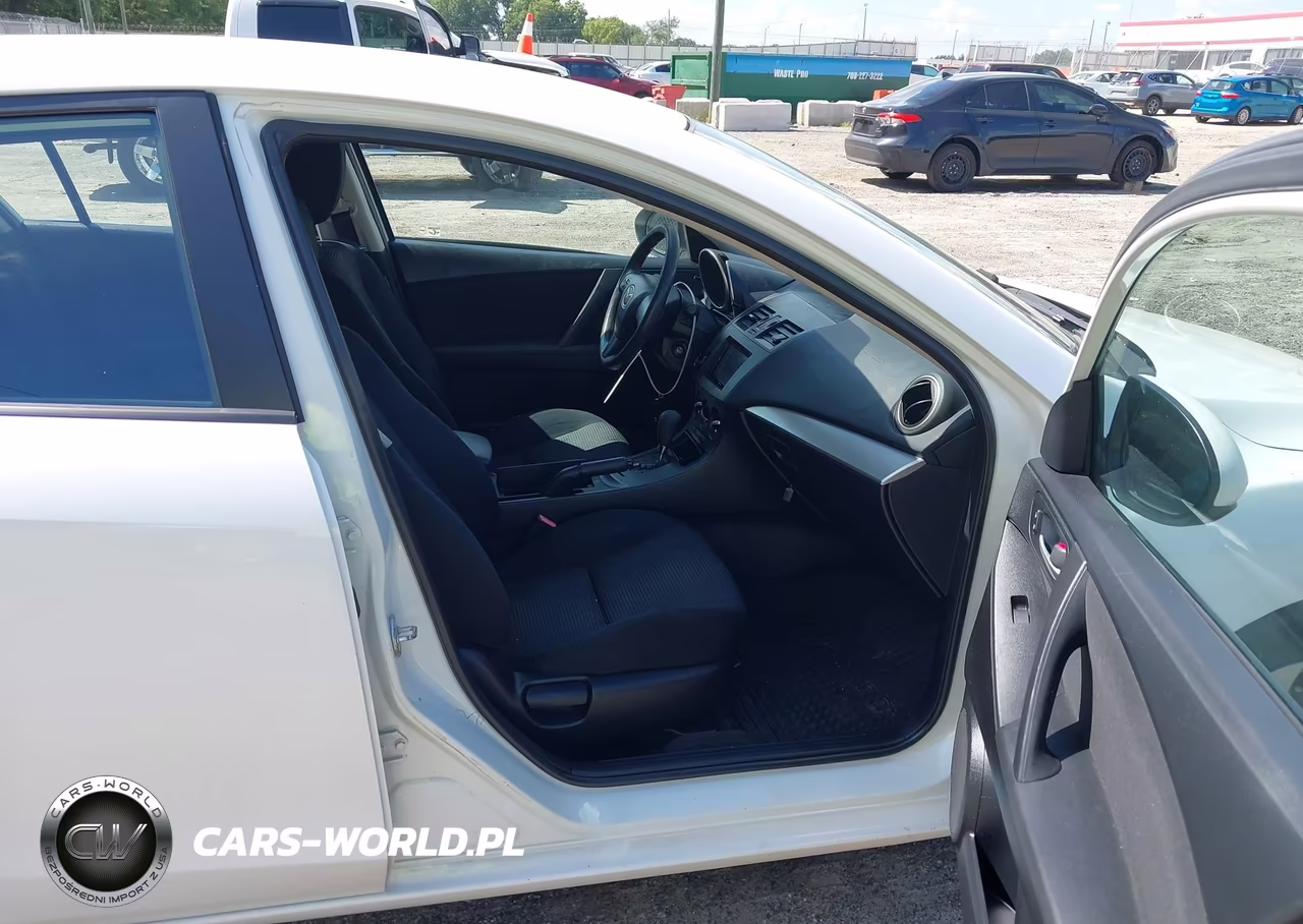 2012 Mazda Mazda3 I Sport VIN:JM1BL1UF6C1665388 - 5