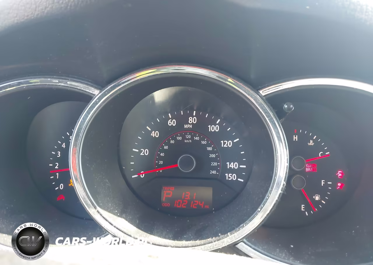 2011 Kia Sorento Lx VIN:5XYKT3A17BG074442 - 7