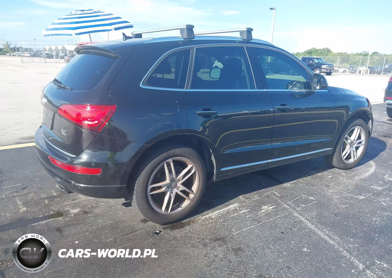 2016 Audi Q5 2.0T Premium VIN:WA1L2AFP0GA055452 - 4