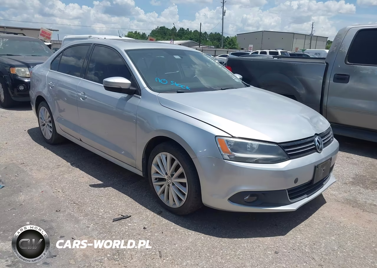 2014 Volkswagen Jetta Gli Edition 30 W-Nav – zdjęcie 1 z 11