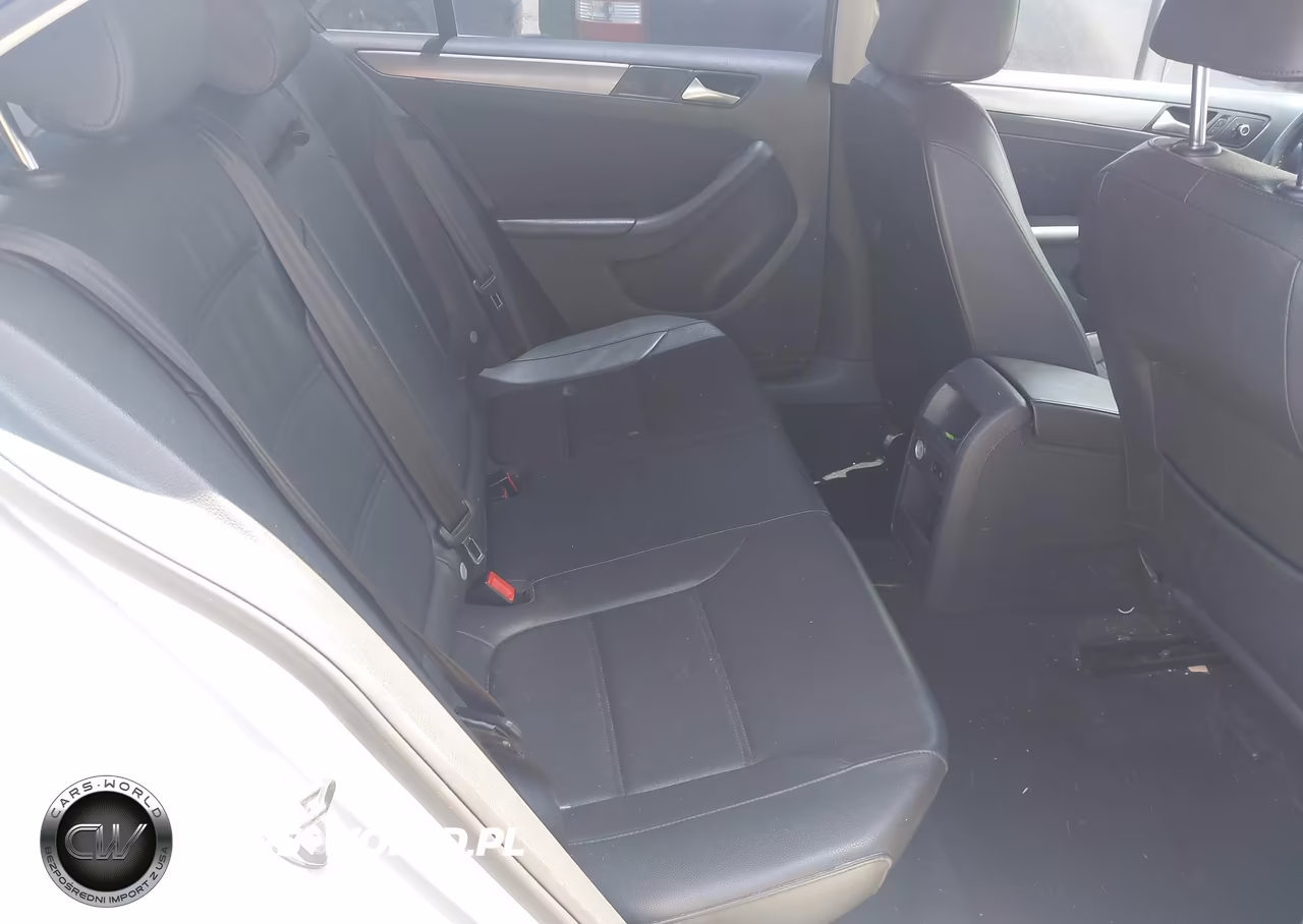 2014 Volkswagen Jetta Gli Edition 30 W-Nav VIN:3VWLL7AJ4EM362306 - 8