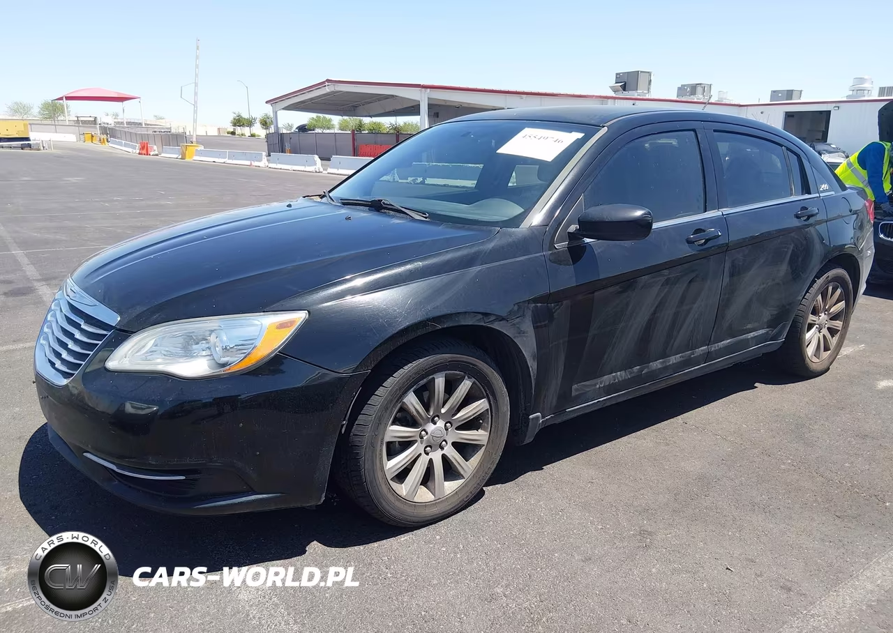 2014 Chrysler 200 Touring VIN:1C3CCBBG5EN113953 - 2
