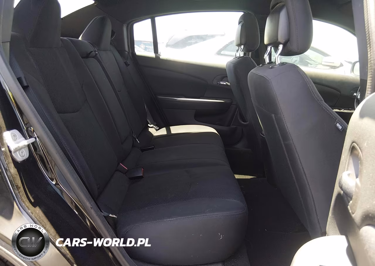 2014 Chrysler 200 Touring VIN:1C3CCBBG5EN113953 - 8