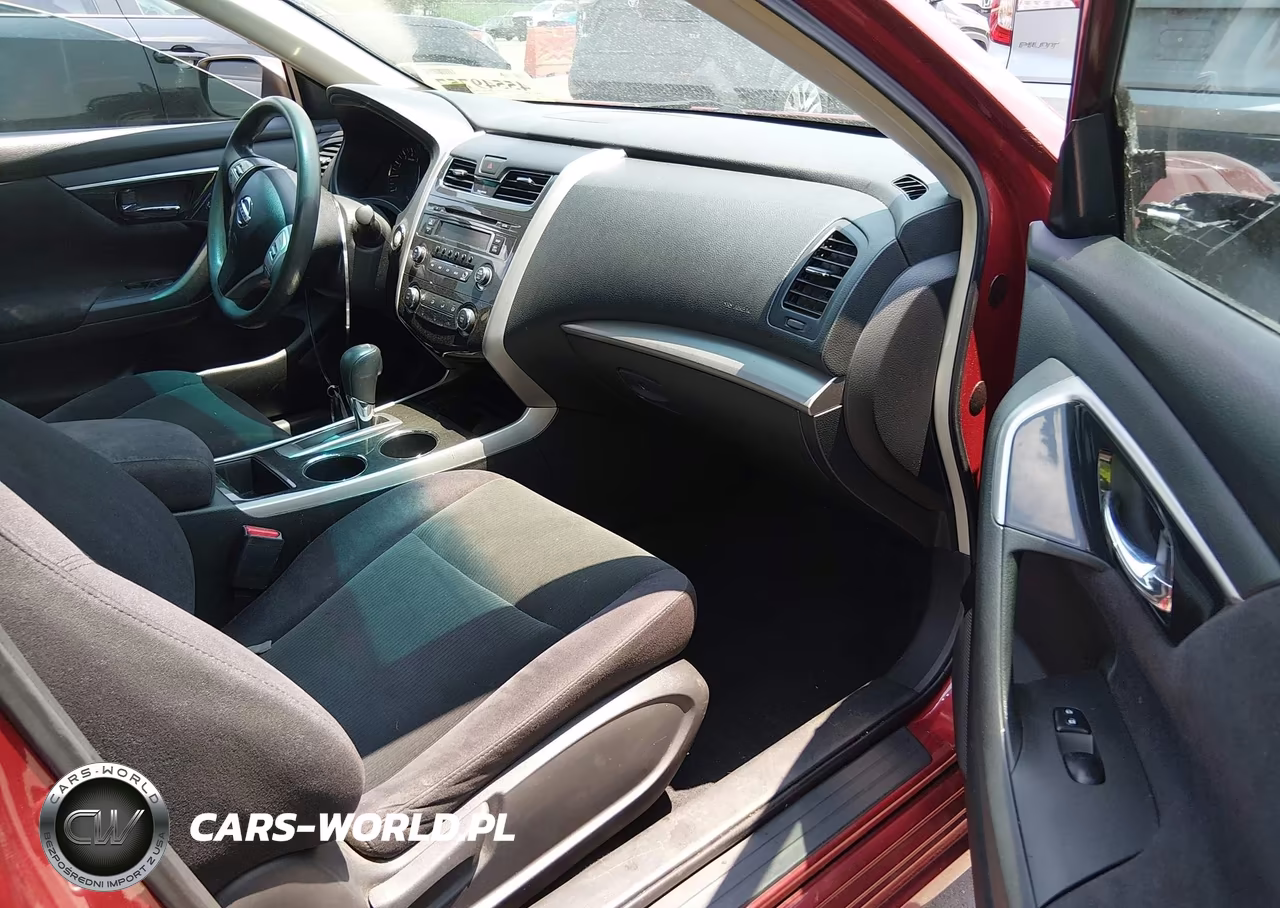 NISSAN ALTIMA VIN:1N4AL3AP4DN563155 - 5