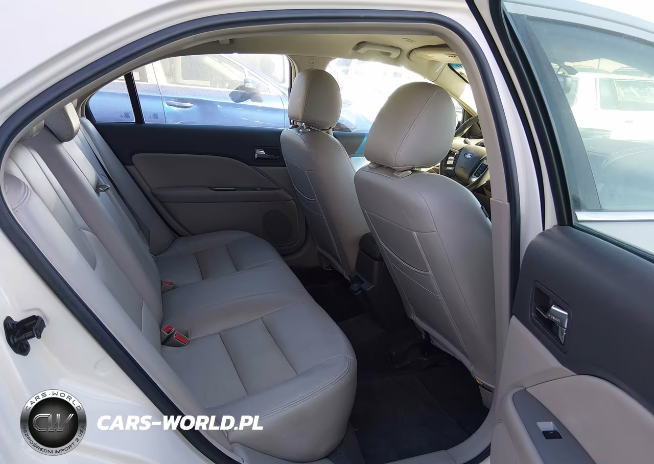 2012 Ford Fusion Hybrid VIN:3FADP0L36CR380460 - 8