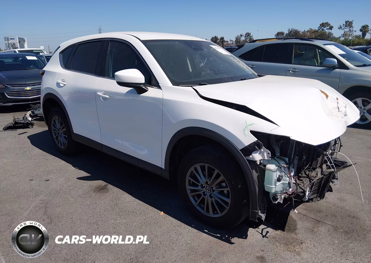 2017 Mazda Cx-5 Sport – zdjęcie 1 z 17