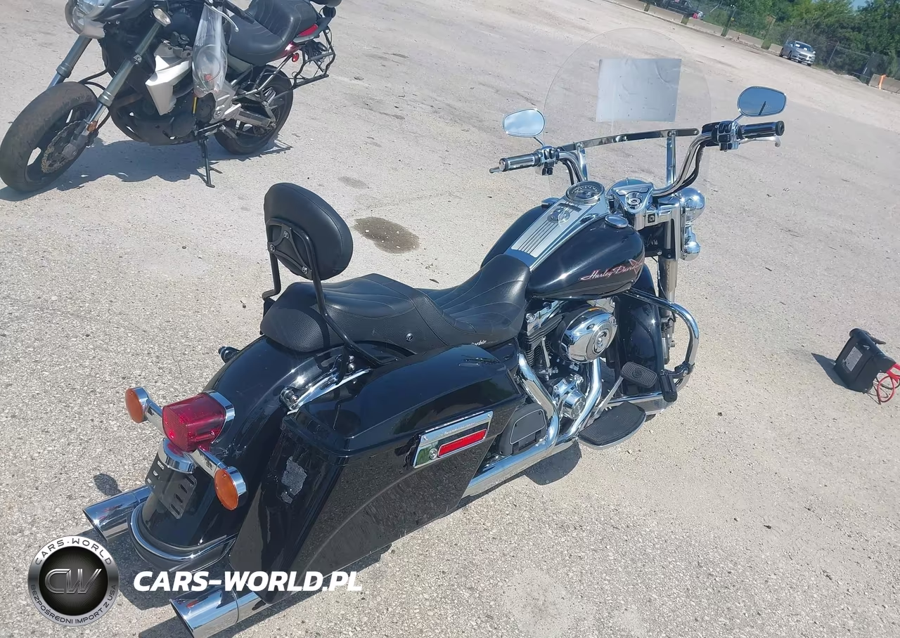2011 Harley-Davidson Flhr VIN:1HD1FB411BB604728 - 4