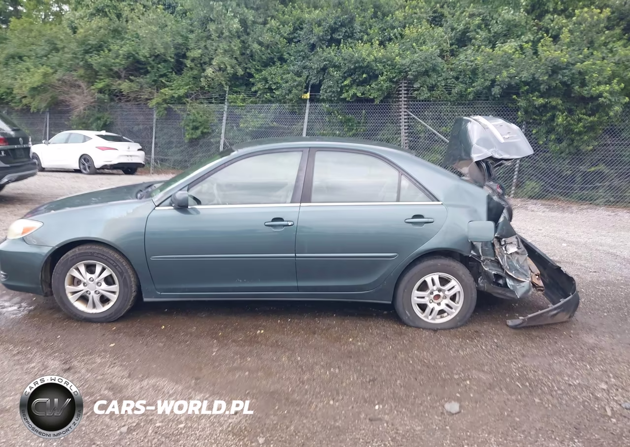 2004 Toyota Camry Le V6 VIN:4T1BF30K74U076917 - 15