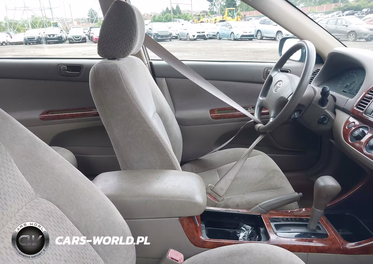 2004 Toyota Camry Le V6 VIN:4T1BF30K74U076917 - 5