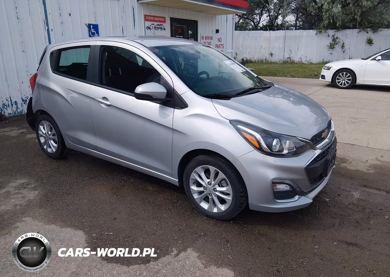 2021 Chevrolet Spark Fwd 1Lt Automatic – zdjęcie 1 z 17