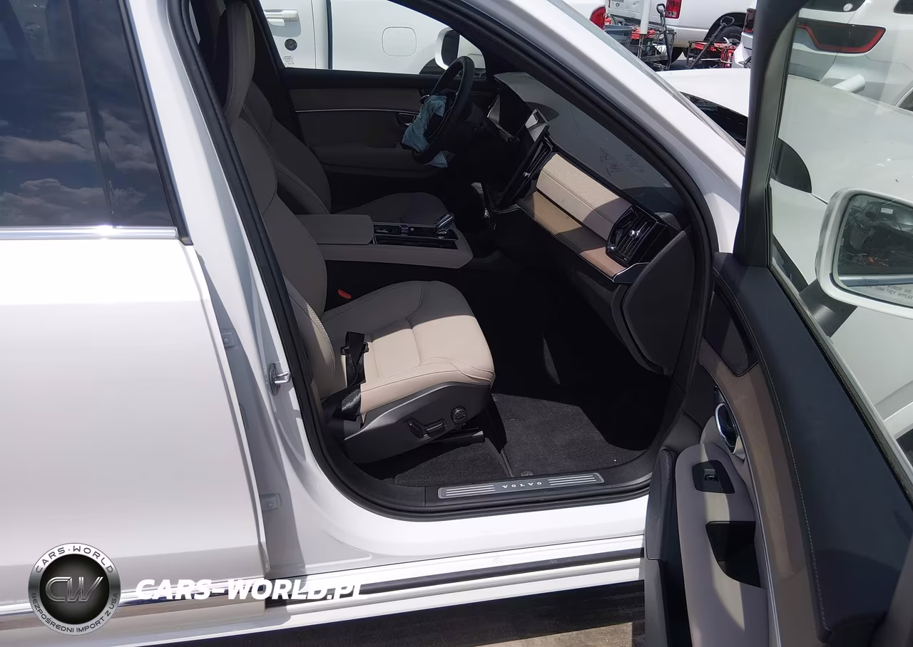 2026 Volvo Xc90 Plus, B6 Awd Gas (Mild Hybrid), Gasoline, Bright, 7 Seats VIN:YV4062PE8T1516422 - 5