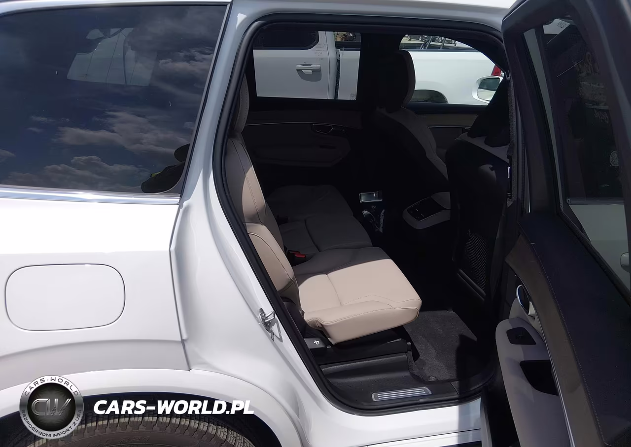2026 Volvo Xc90 Plus, B6 Awd Gas (Mild Hybrid), Gasoline, Bright, 7 Seats VIN:YV4062PE8T1516422 - 8