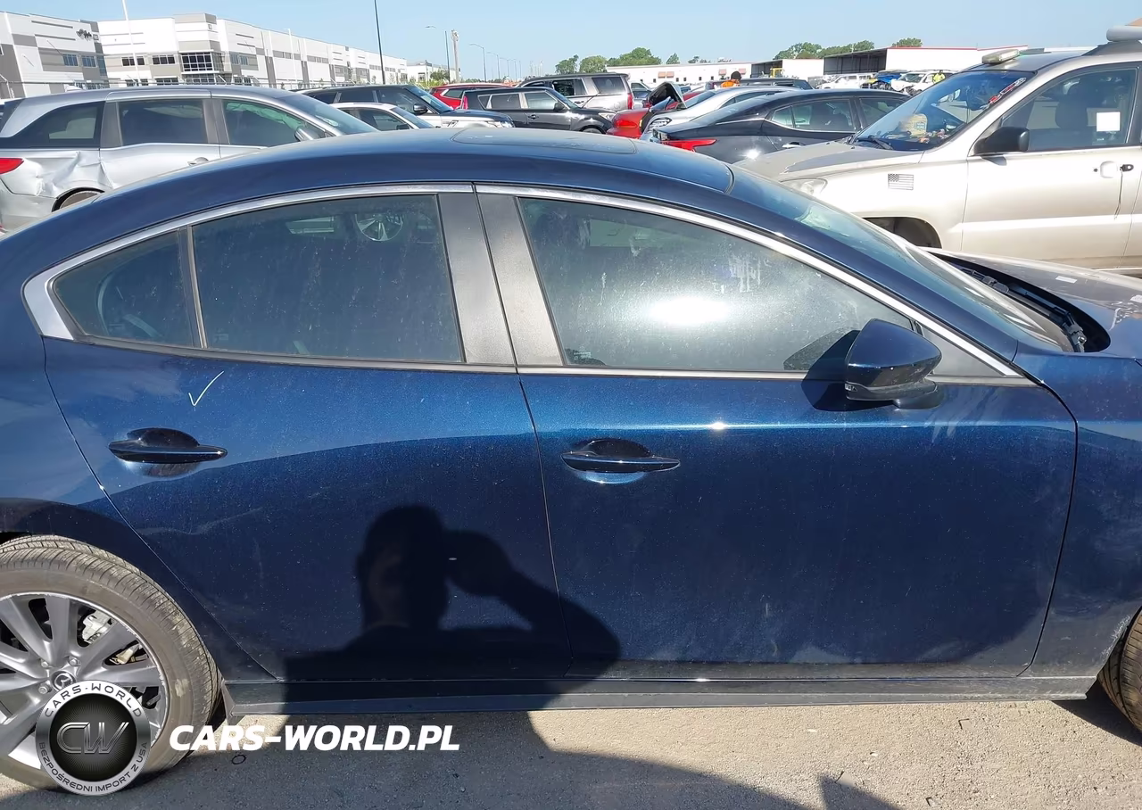 2025 Mazda Mazda3 2.5 S Preferred VIN:3MZBPACM5SM461460 - 13