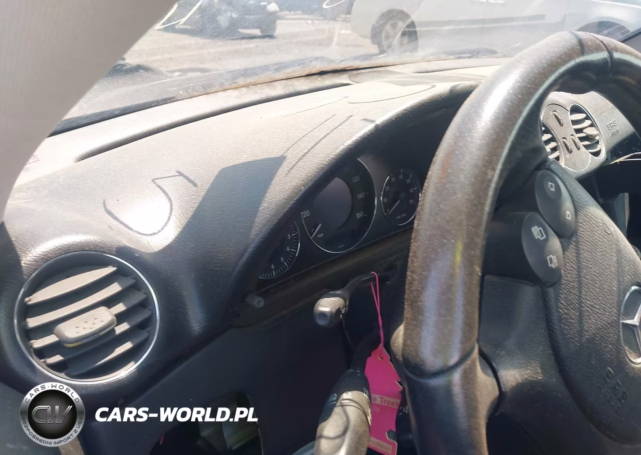 2007 Mercedes-Benz Clk 550 VIN:WDBTJ72H47F214291 - 7