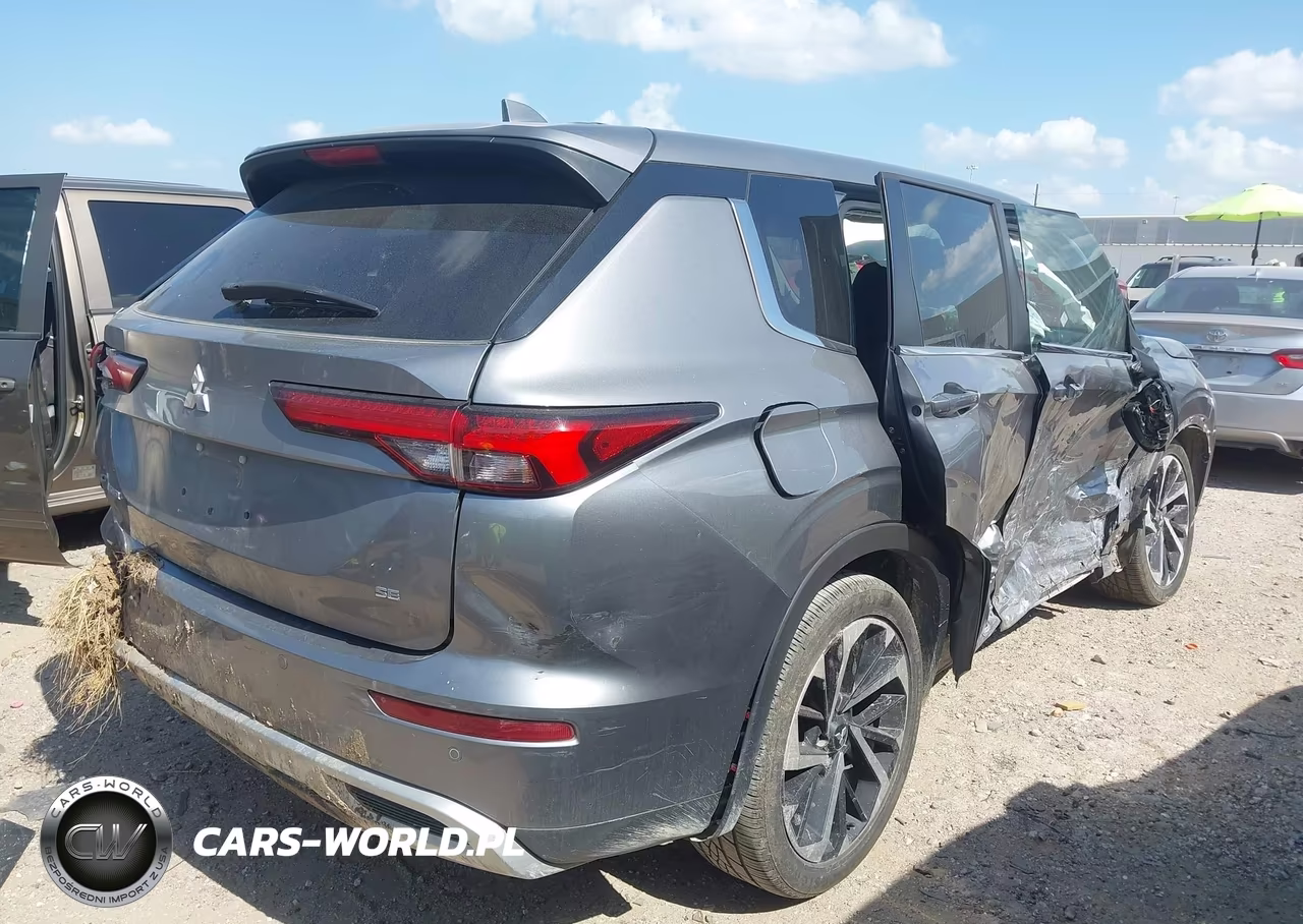 2023 Mitsubishi Outlander Se 2.5 2Wd-Se Black Edition 2Wd-Se Special Edition 2Wd VIN:JA4J3UA88PZ018530 - 4