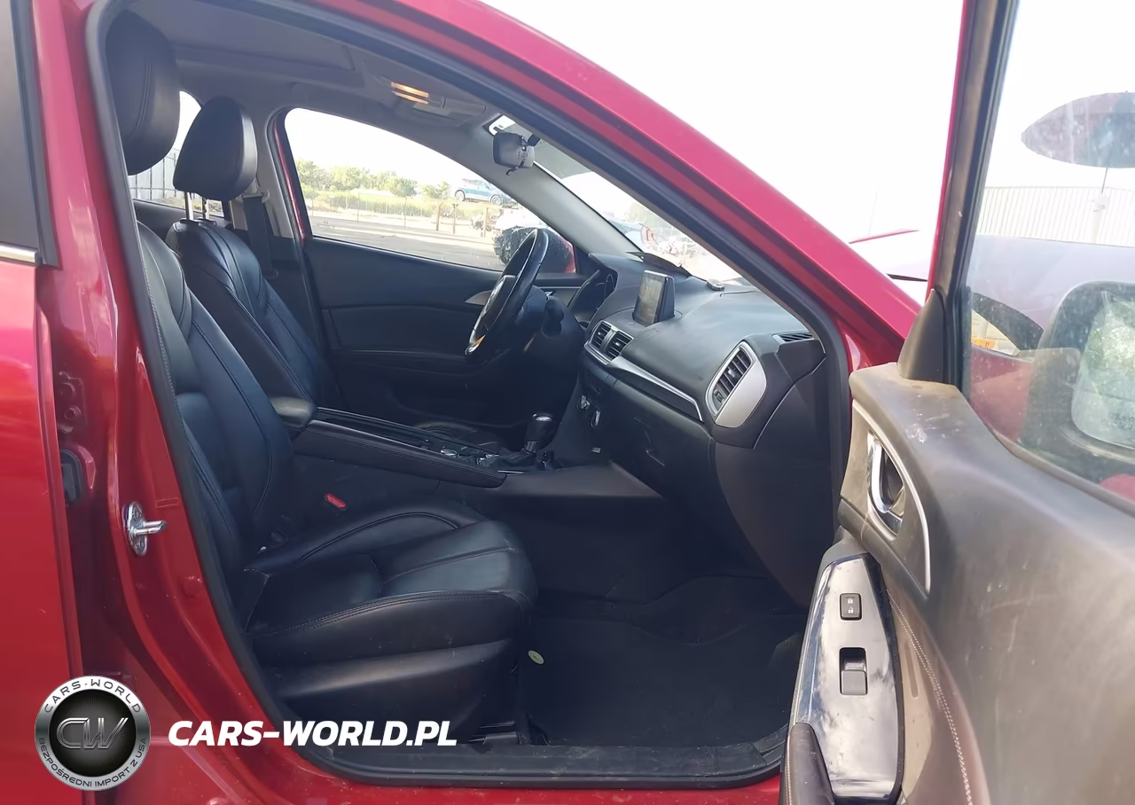 2018 Mazda Mazda3 Touring VIN:JM1BN1V30J1155873 - 5