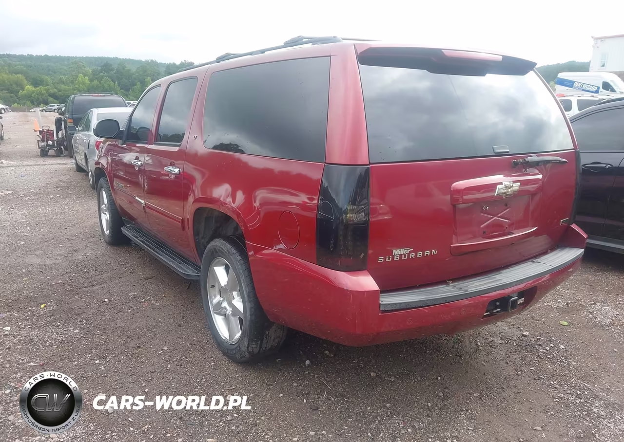 2010 Chevrolet Suburban 1500 Lt1 VIN:1GNUKJE35AR135676 - 3