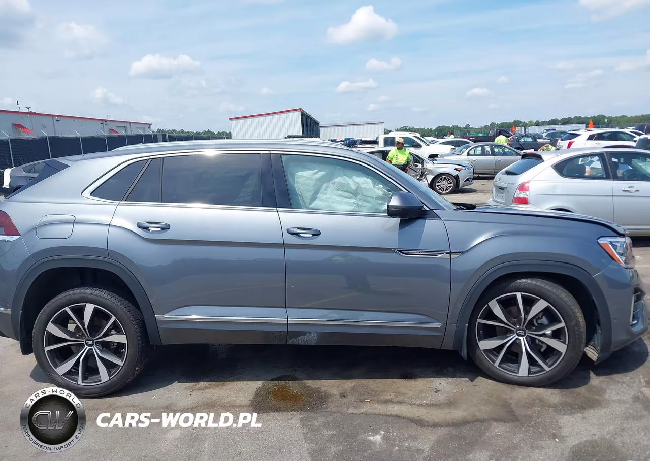 2024 Volkswagen Atlas Cross Sport 2.0T Sel Premium R-Line VIN:1V2FE2CA1RC255598 - 14