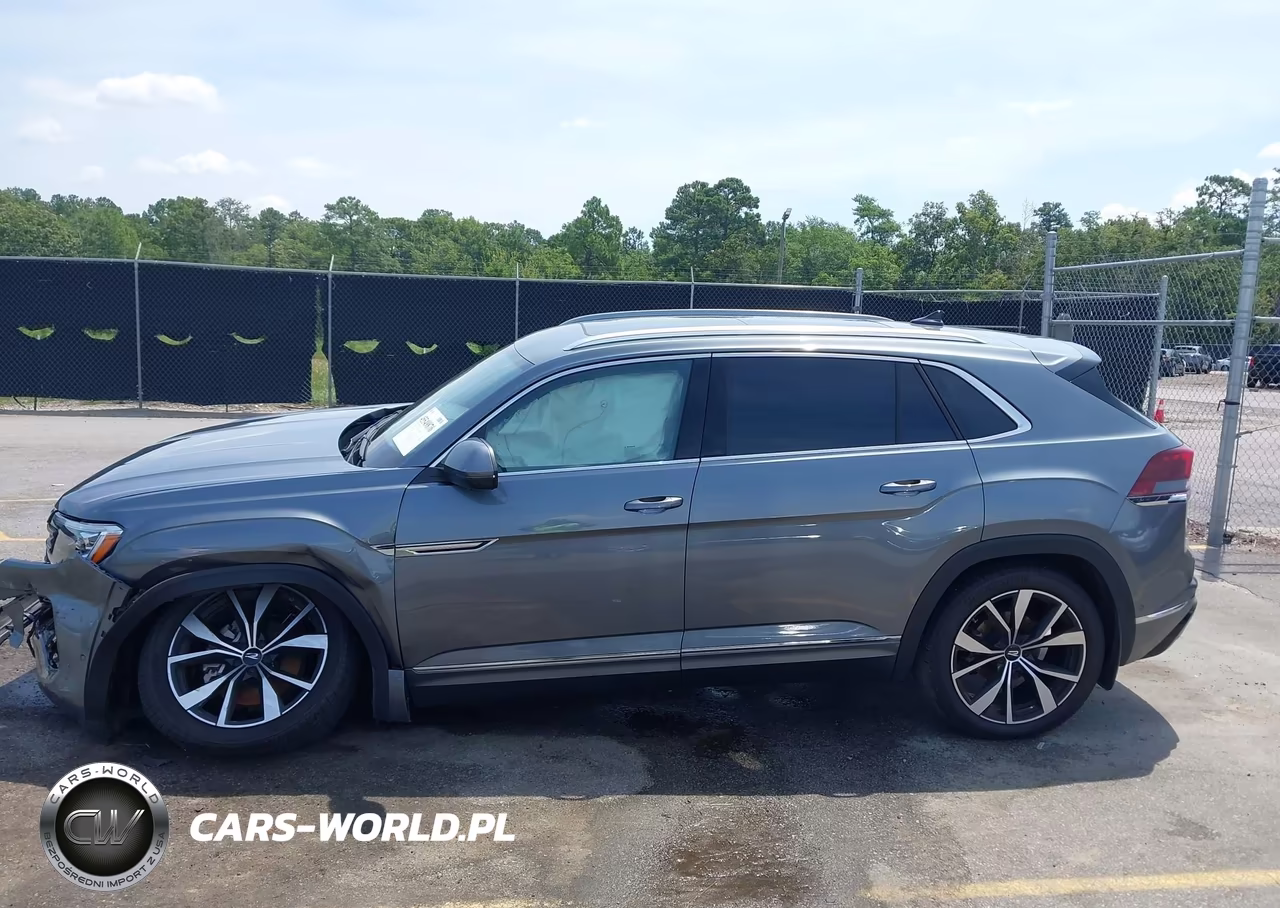 2024 Volkswagen Atlas Cross Sport 2.0T Sel Premium R-Line VIN:1V2FE2CA1RC255598 - 15