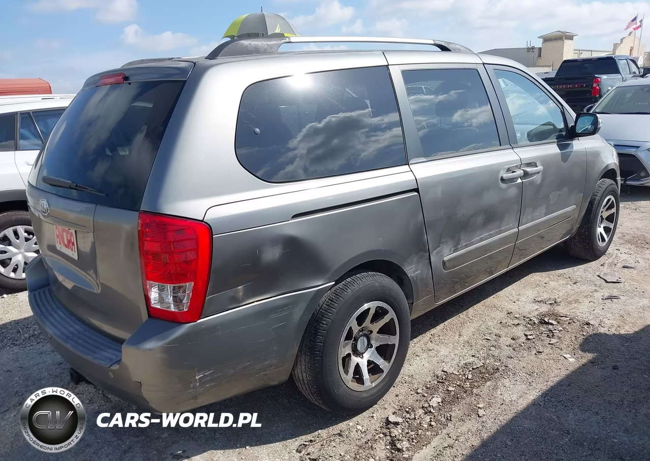 2011 Kia Sedona Lx VIN:KNDMG4C75B6389165 - 4