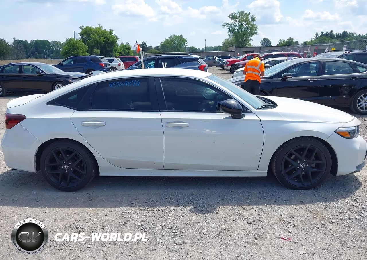 2025 Honda Civic Sport VIN:2HGFE2F57SH573777 - 13