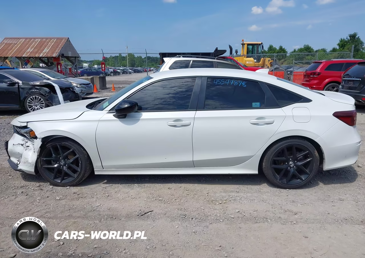 2025 Honda Civic Sport VIN:2HGFE2F57SH573777 - 14