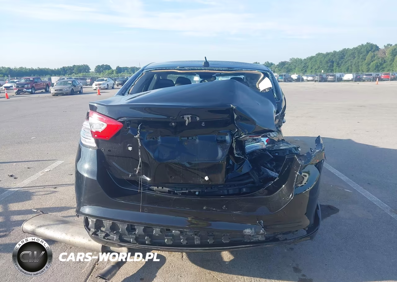 2015 Ford Fusion Se VIN:1FA6P0HD1F5103670 - 17